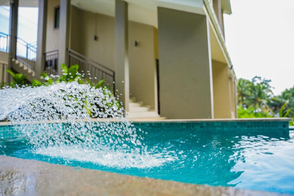 Hidden Valley Residence photo 4