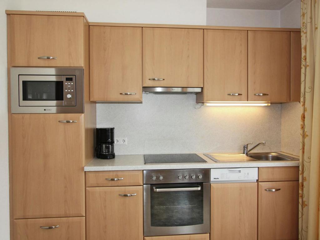 Inviting holiday flat with sauna in Stumm photo 2