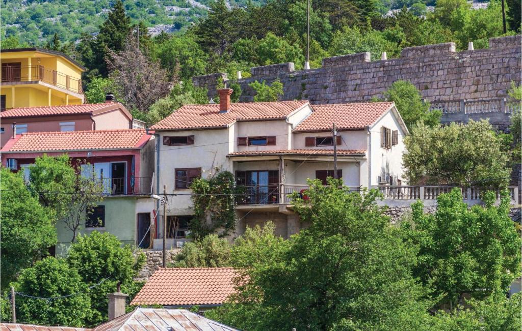 Nice Apartment In Cesarica With 3 Bedrooms And Wifi photo 3