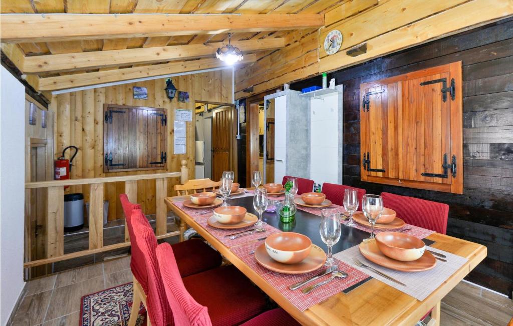 Amazing Home In Krizanec With 3 Bedrooms, Wifi And Outdoor Swimming Pool photo 3