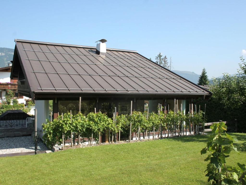 Apartment in Tirol close to the ski slopes