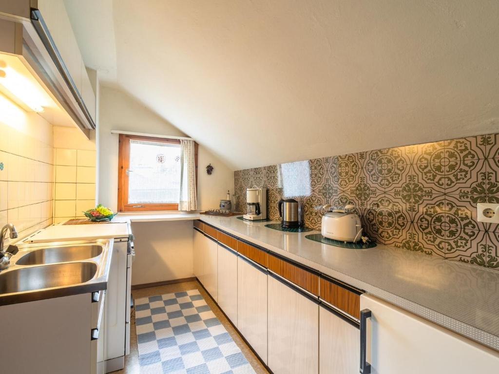 Cozy Chalet in Obsteig with Terrace photo 3