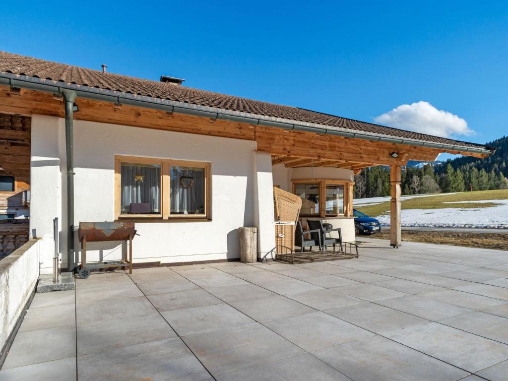 Captivating Holiday Apartment in Ellmau photo 3