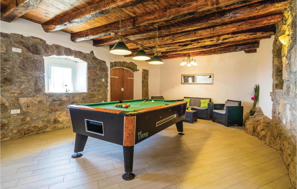 Beautiful Home In Medveja With 4 Bedrooms, Jacuzzi And Wifi photo 4