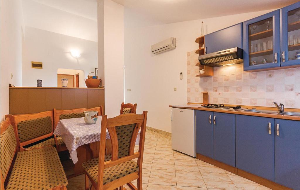 Stunning Apartment In Barban-rebici With 2 Bedrooms And Wifi photo 1