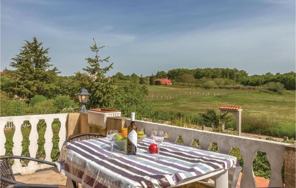 Nice Apartment In Rebici-barban With 2 Bedrooms And Wifi photo 1