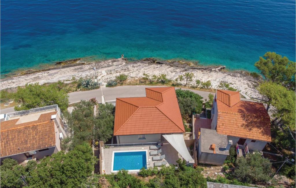Nice Home In Blato With 3 Bedrooms, Wifi And Outdoor Swimming Pool photo 1