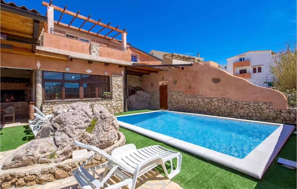 Beautiful Home In Zubovici With Wifi, Outdoor Swimming Pool And Heated Swimming Pool photo 2