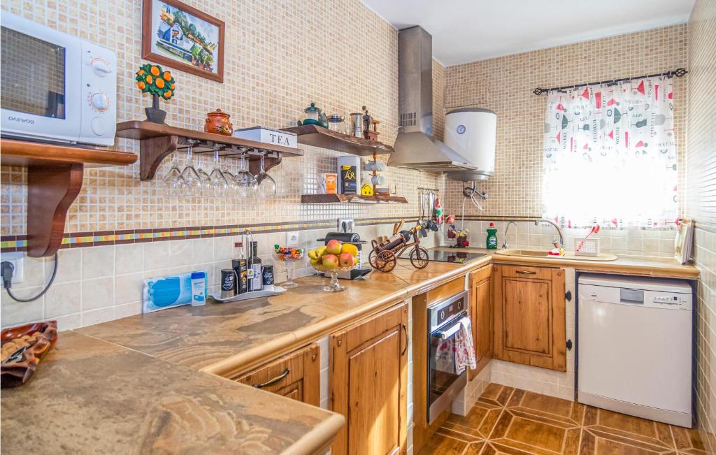 Beautiful Home In Rute With 2 Bedrooms, Jacuzzi And Wifi photo 1