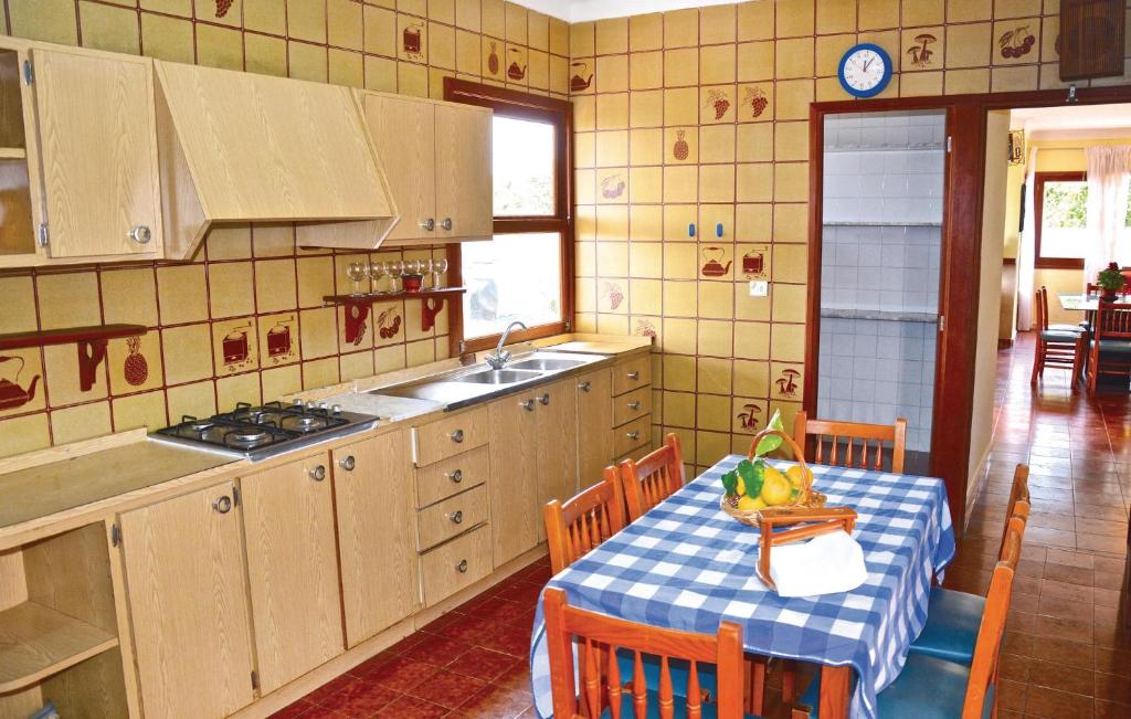 Beautiful Home In Porto Cristo With 3 Bedrooms And Outdoor Swimming Pool photo 1