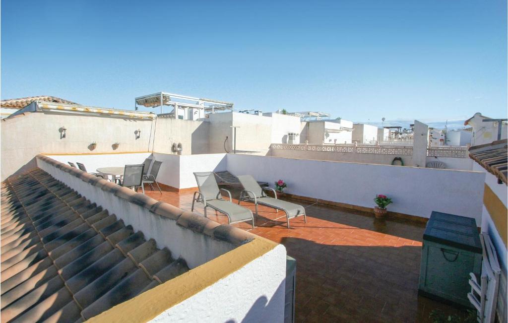 Stunning Apartment In Gran Alacant With 3 Bedrooms, Wifi And Swimming Pool photo 1