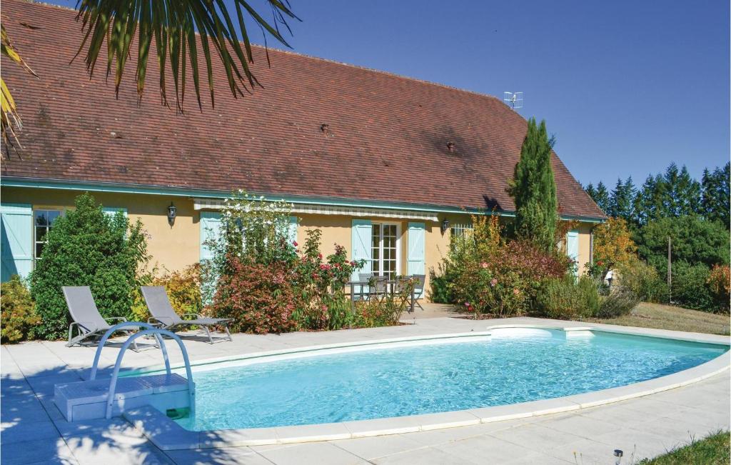 Amazing Home In Montignac-lascaux With 3 Bedrooms, Wifi And Outdoor Swimming Pool