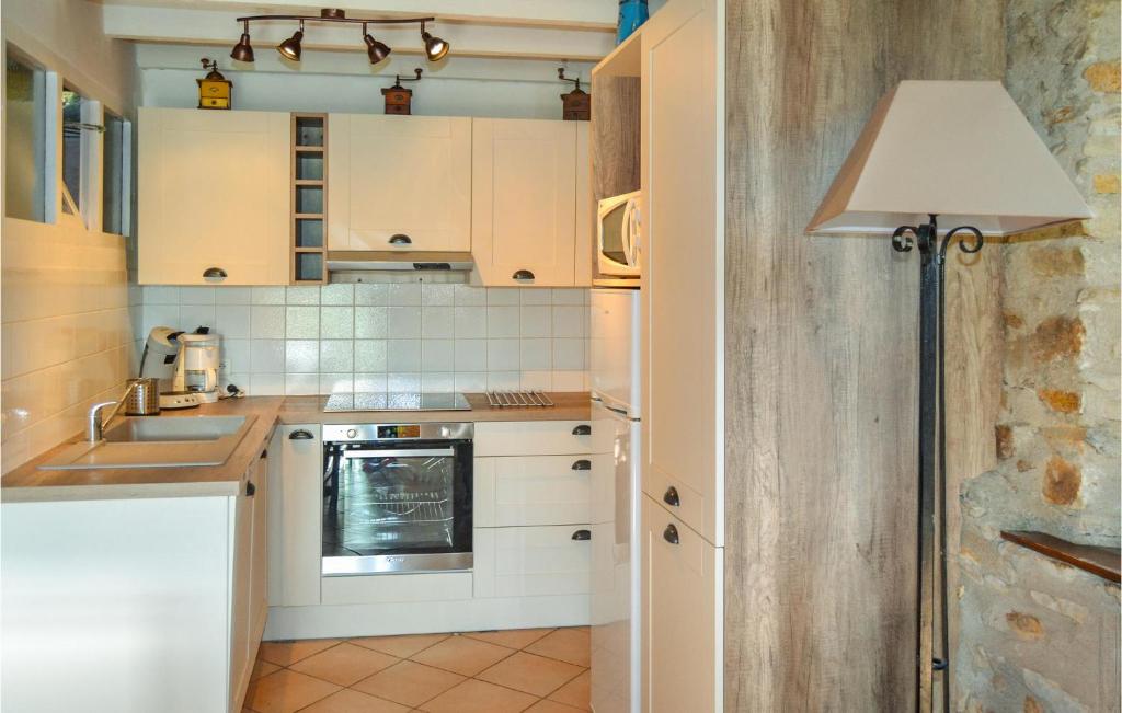 Stunning Home In Roquebrun With 2 Bedrooms And Wifi photo 2