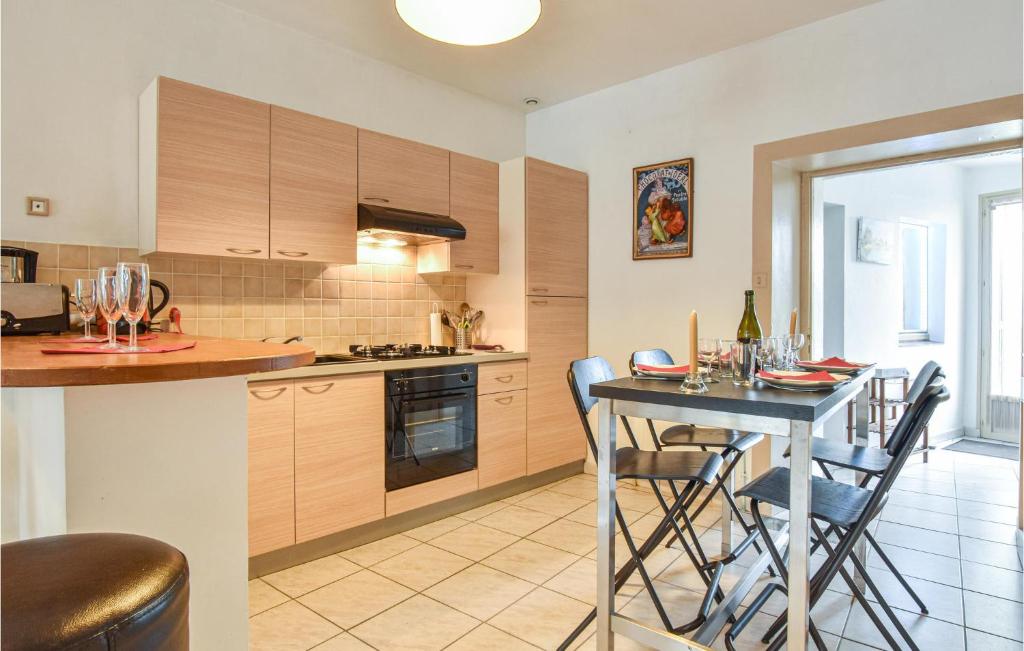 Nice Home In Apremont With 2 Bedrooms And Wifi photo 2
