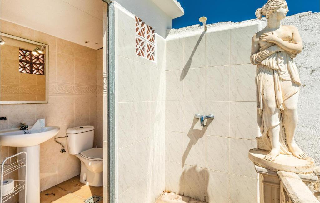 Amazing Home In Roda De Ber With 5 Bedrooms, Wifi And Outdoor Swimming Pool photo 2