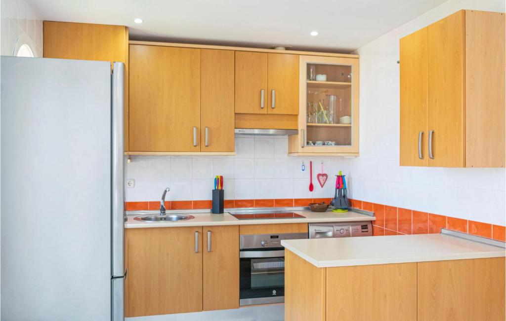 Stunning Apartment In Manilva With 3 Bedrooms, Wifi And Outdoor Swimming Pool photo 1