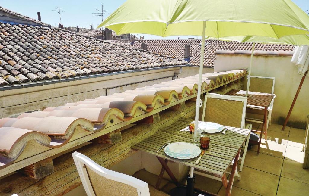 Awesome Home In Beaucaire With 2 Bedrooms And Wifi photo 4
