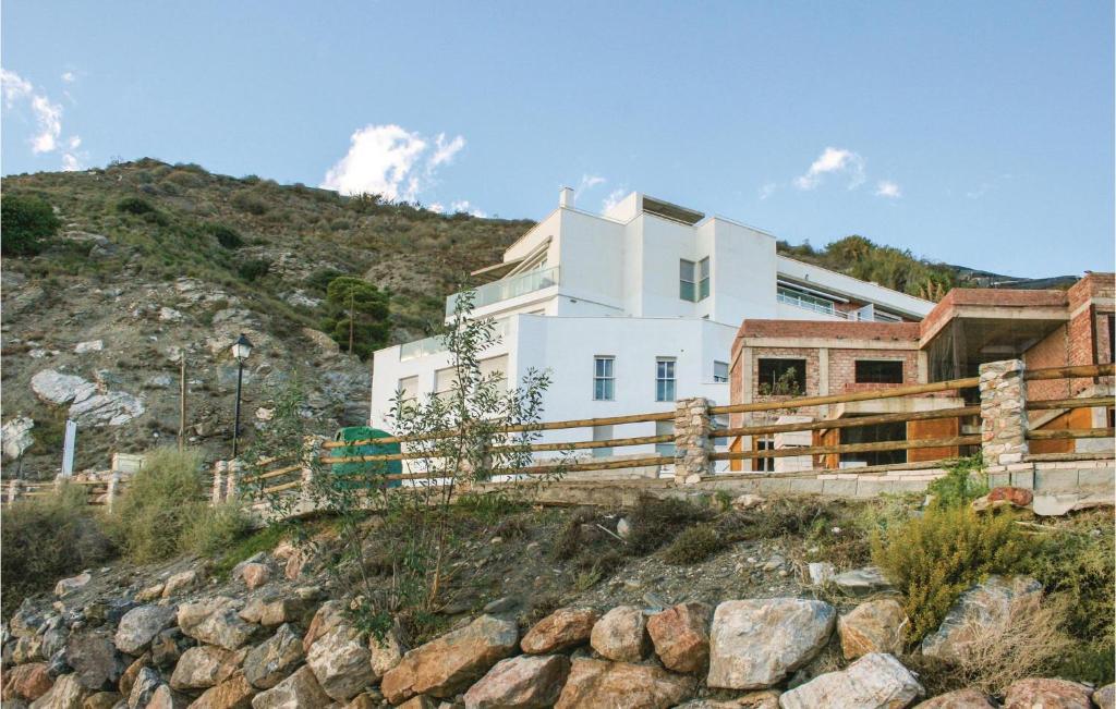 Beautiful Apartment In Casarones With 2 Bedrooms photo 2