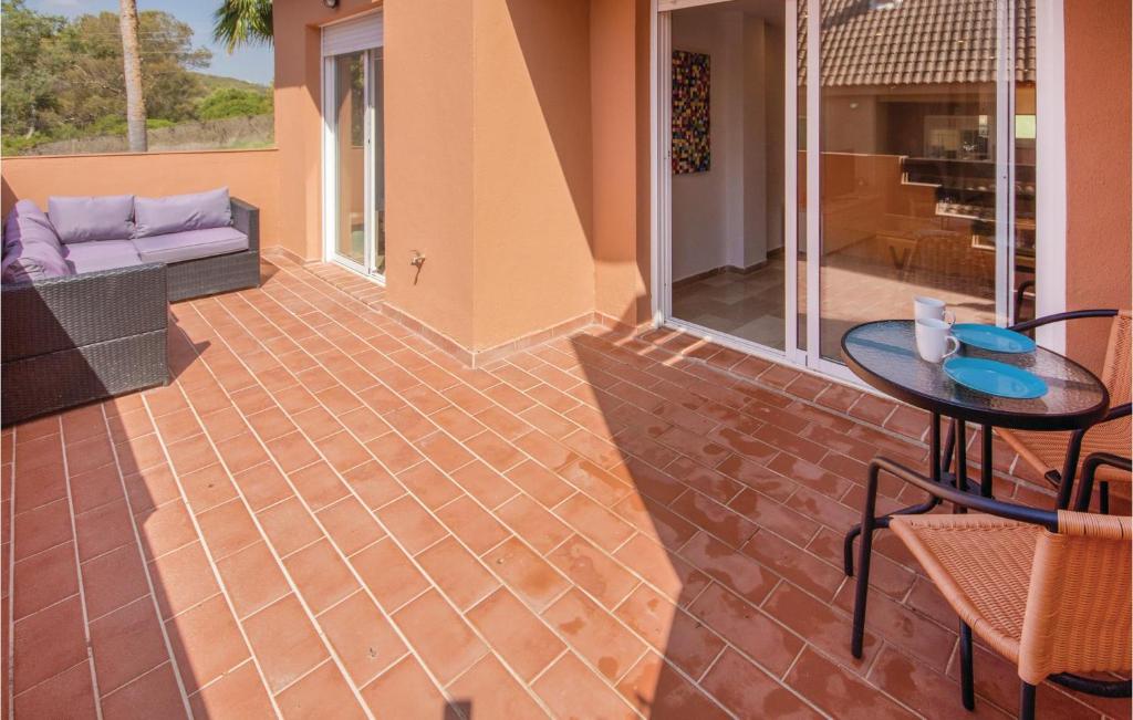 Amazing Apartment In Casares Costa With 3 Bedrooms, Wifi And Outdoor Swimming Pool photo 3