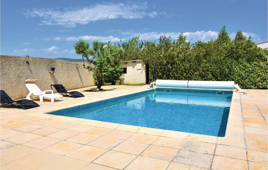 Nice Home In Robion With 1 Bedrooms, Wifi And Outdoor Swimming Pool photo 1
