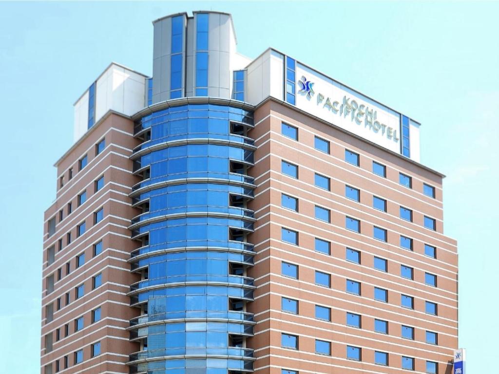 Kochi Pacific Hotel, Haruno