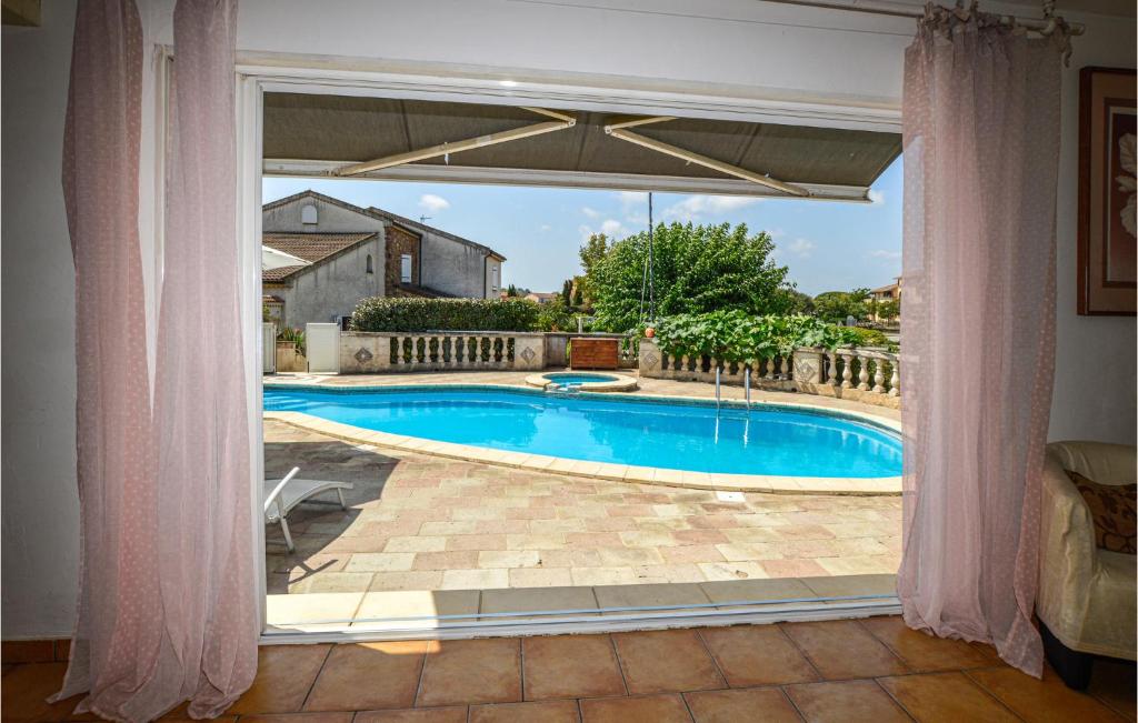 Stunning Home In Aleria With 2 Bedrooms And Outdoor Swimming Pool photo 3