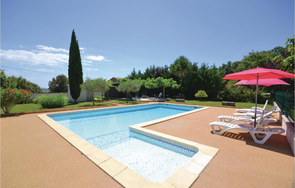 Nice Home In Montignargues With 4 Bedrooms, Wifi And Private Swimming Pool photo 3