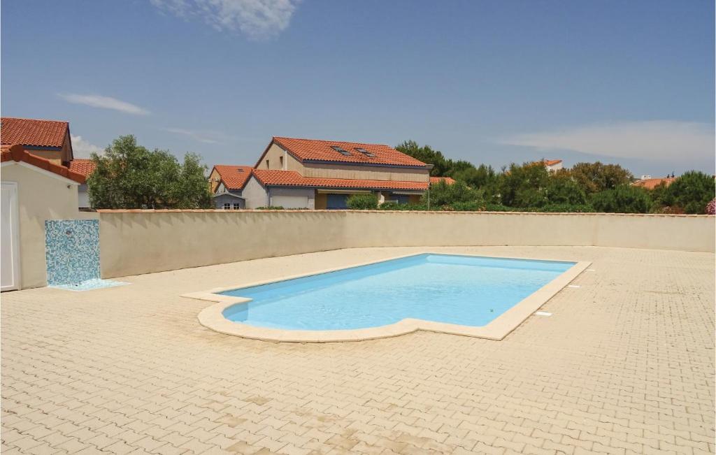 Beautiful Home In Torreilles - Plage With 2 Bedrooms, Wifi And Outdoor Swimming Pool photo 1
