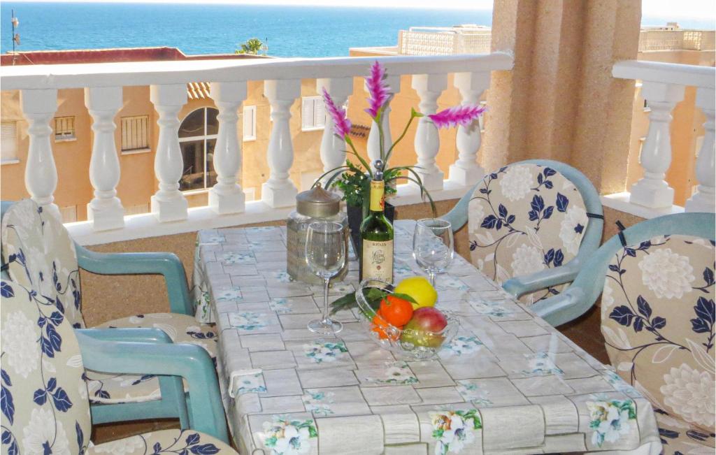 Awesome Apartment In Cala Del Moro - Torrev With 2 Bedrooms And Wifi photo 4