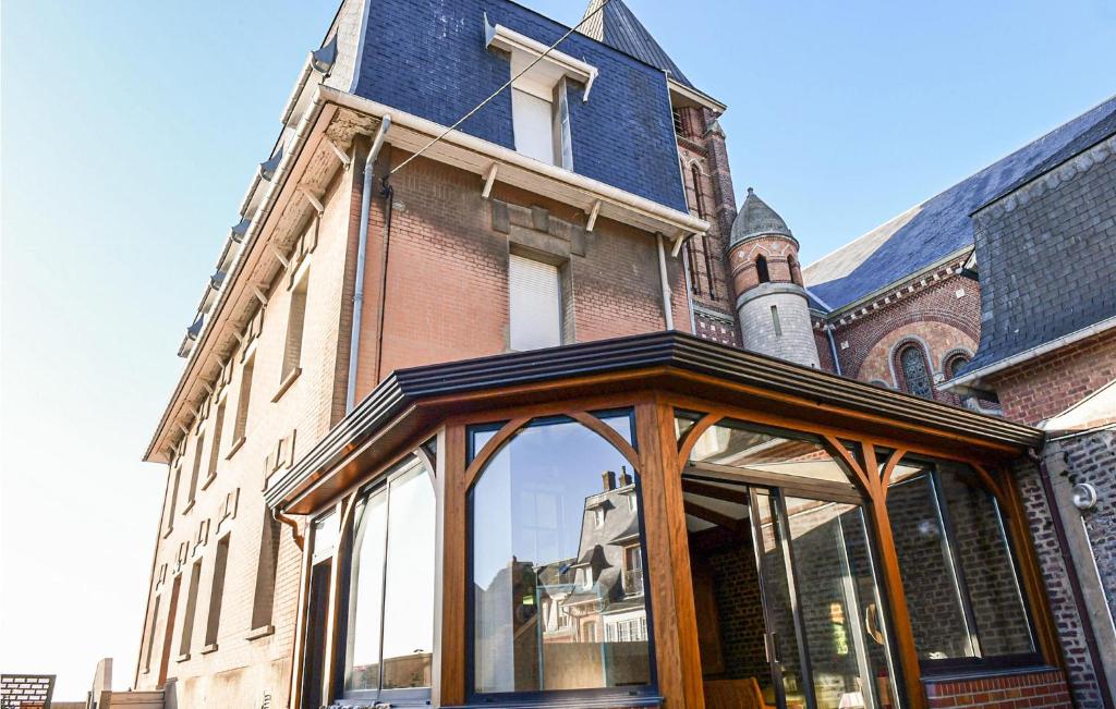 Amazing Home In Mers-les-bains With 4 Bedrooms And Wifi photo 4