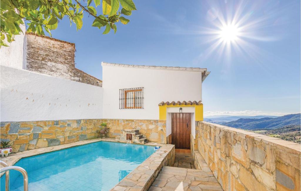 Amazing Home In Gaucn With 3 Bedrooms, Wifi And Outdoor Swimming Pool photo 3