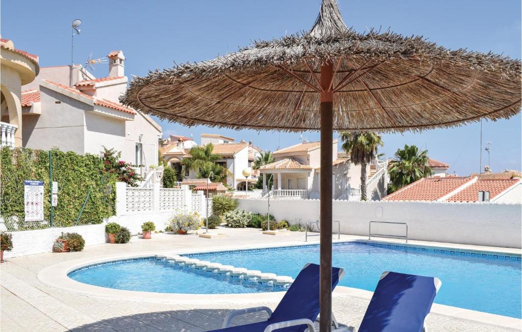 Amazing Home In Rojales With Wifi, Outdoor Swimming Pool And Swimming Pool