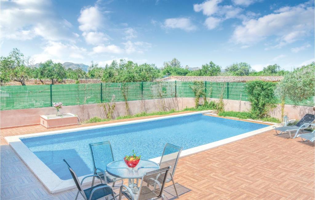 Nice Home In Ariany With 4 Bedrooms, Wifi And Private Swimming Pool photo 1