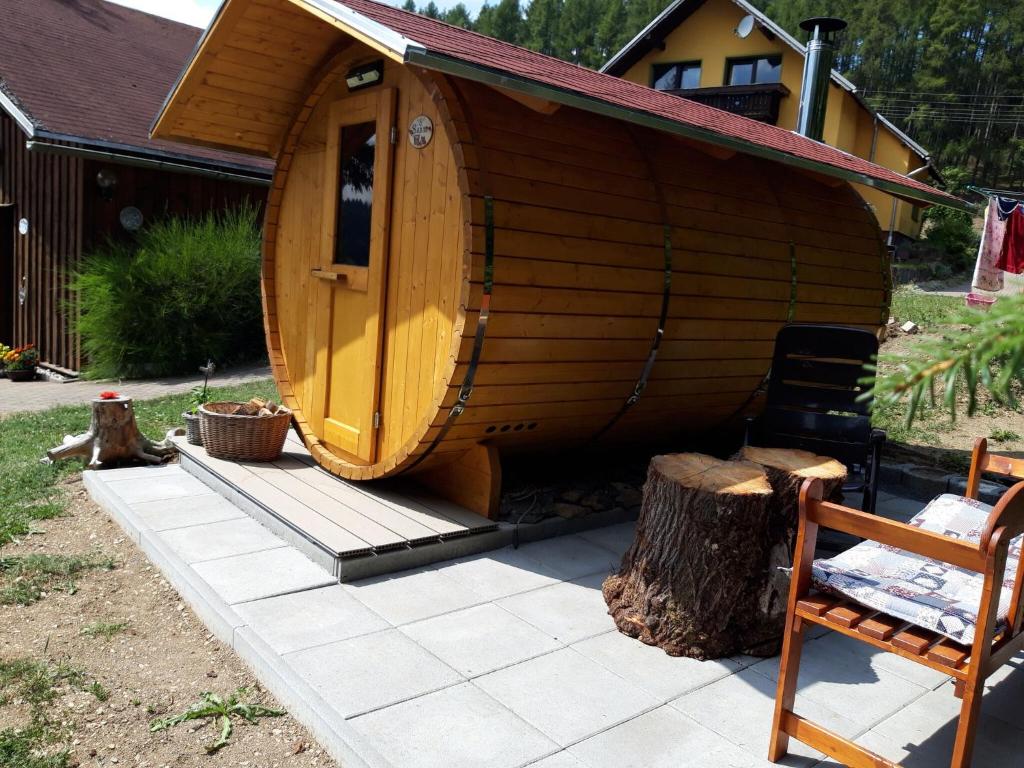 Cosy holiday home with sauna in the Thuringian Forest photo 1
