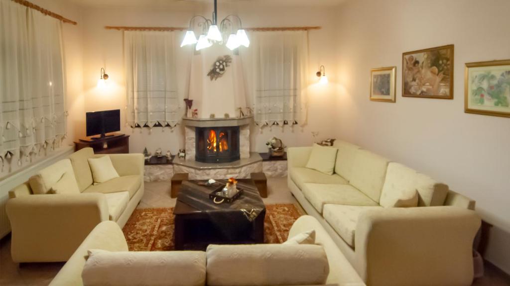 Elati Electra's Cozy House photo 3