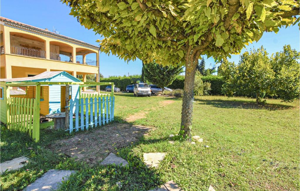 Beautiful Home In Baix With Wifi, Private Swimming Pool And Outdoor Swimming Pool photo 4