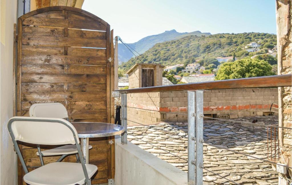 Lovely Apartment In Bastia With House A Mountain View photo 3