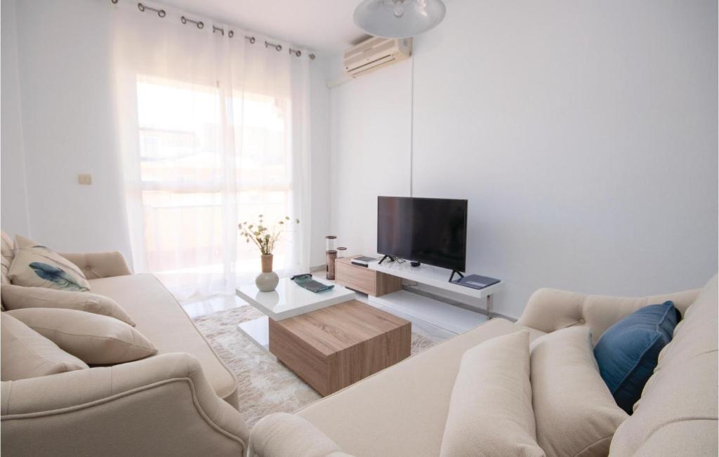 Beautiful Apartment In San Luis De Sabinillas With 2 Bedrooms And Wifi photo 1