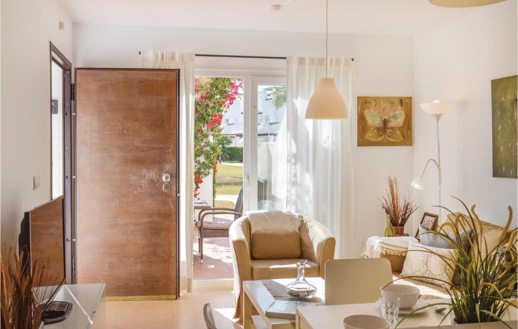 Beautiful Apartment In Alhama De Murcia With 3 Bedrooms, Wifi And Outdoor Swimming Pool photo 1
