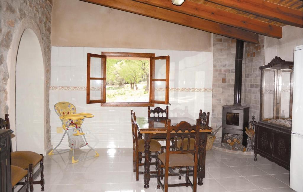 Beautiful Home In Estellencs With 3 Bedrooms, Jacuzzi And Wifi photo 1