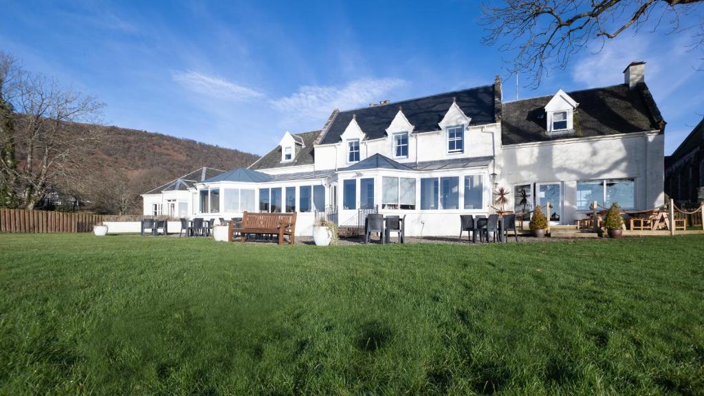 Karma Lake Of Menteith Hotel photo 1