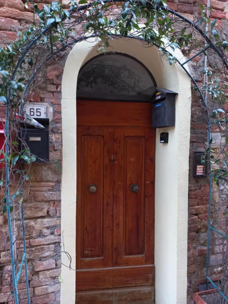 Poppy's House photo 2