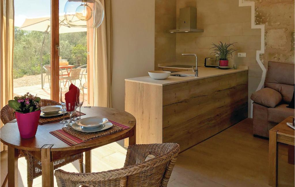 Beautiful Home In Son Carri With 1 Bedrooms And Wifi photo 3