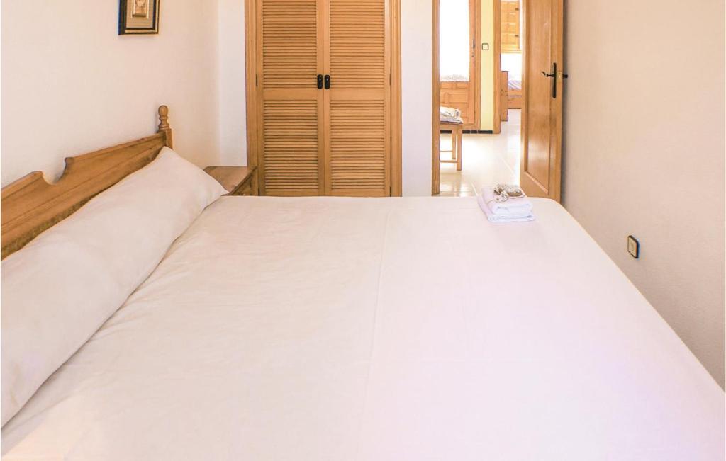 Stunning Home In Gran Alacant With 3 Bedrooms, Wifi And Outdoor Swimming Pool photo 1