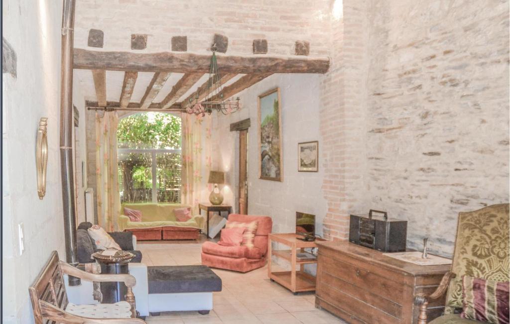 Stunning Home In St Jean Des Mauvrets With 2 Bedrooms photo 2
