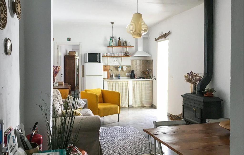 Beautiful Home In Algodonales With 2 Bedrooms, Wifi And Swimming Pool photo 1