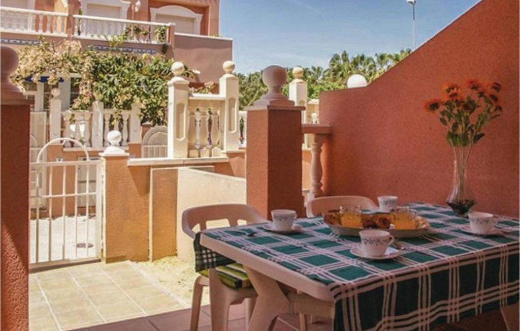 Beautiful Home In Santa Pola With 3 Bedrooms And Wifi photo 3