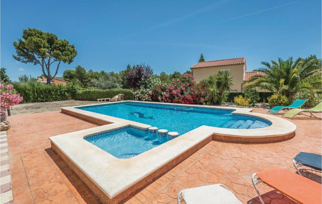 Stunning Home In Torremanzanas With 4 Bedrooms, Wifi And Outdoor Swimming Pool photo 3