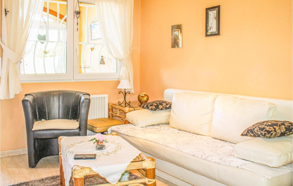 Stunning Home In El Verger With 2 Bedrooms And Internet photo 4