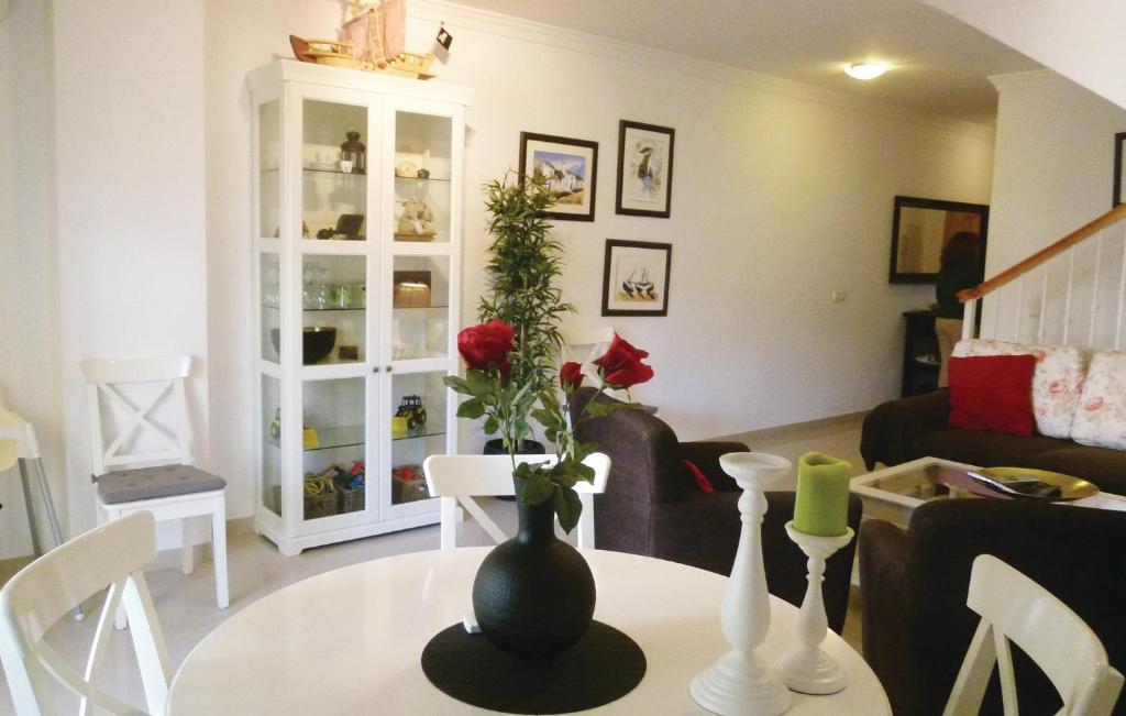 Beautiful Home In Nerja With 2 Bedrooms, Wifi And Outdoor Swimming Pool photo 3